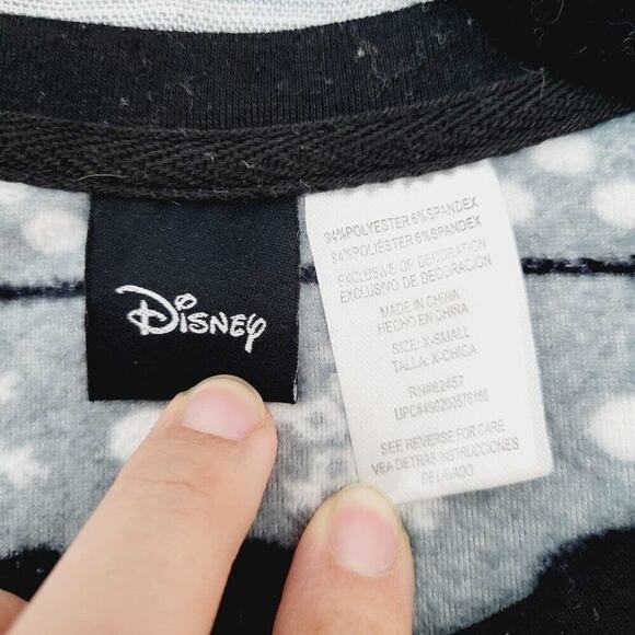 Disney Womens Mickey Mouse Snowflake Fleece Pajama Set Size X-Small Grey Black - Picture 9 of 16